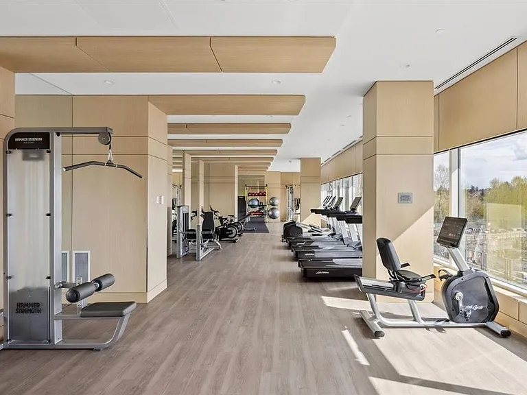 4880 Lougheed Hwy #2804 — Photo 22