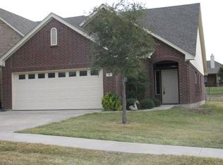 151 Emma Call Ct, Decatur, TX 76234