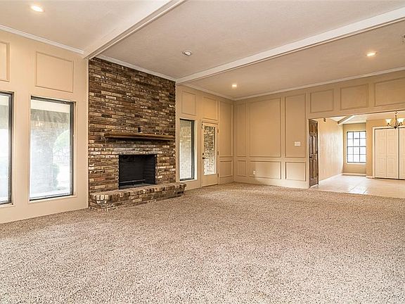 5th image of 916 Hunters Creek Dr