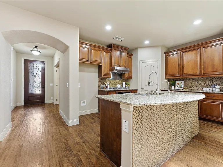 11553 Penick Way — Photo 32