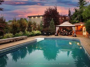 788 Woodland Acres Cres, Vaughan, ON L6A1G2