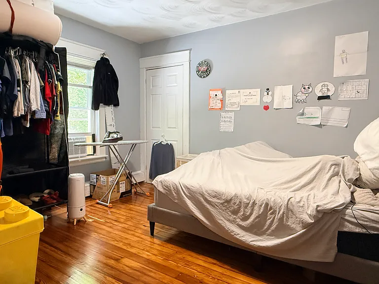 21 Waverly St #1 — Photo 11