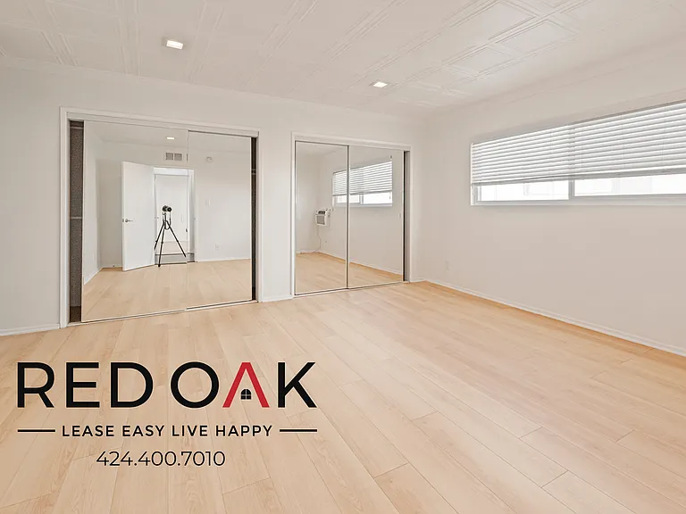 1489 S Canfield Ave #206 — Photo 13