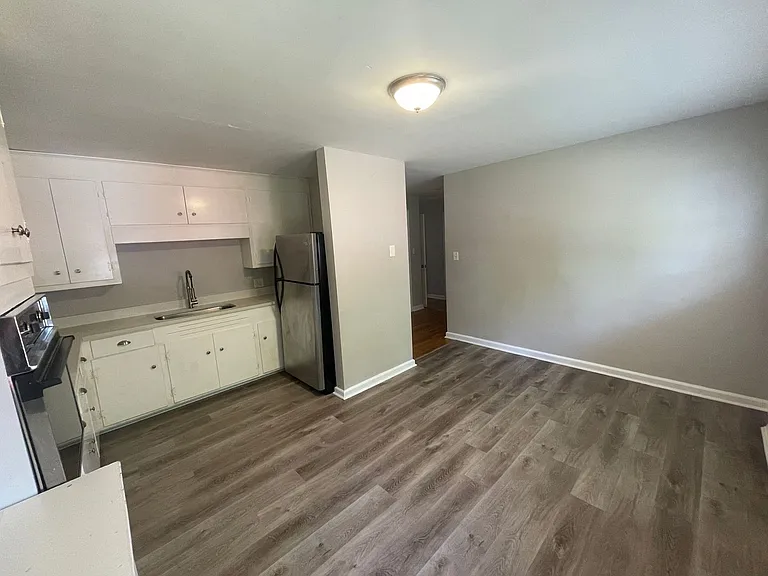 SH302-Chamberlain Oaks Apartments (CHO) — Photo 21