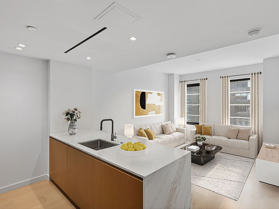 1st image of 609 2nd Ave #405