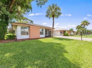 1604 Ridgecrest St, Lehigh Acres, FL 33936