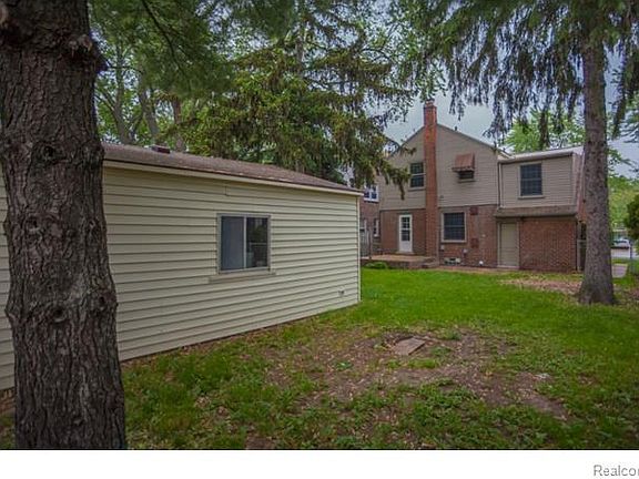 4th image of 1848 22nd St