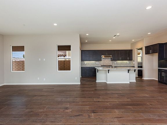 5th image of 6792 Elegante Way