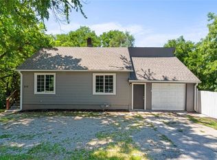 610 Randolph Rd, Kansas City, MO 64161