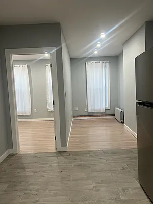 Rented by Owner | media 9