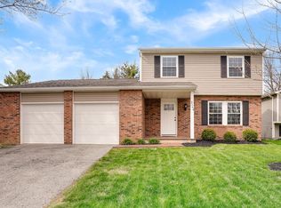 3164 Strathburn Ct, Dublin, OH 43017