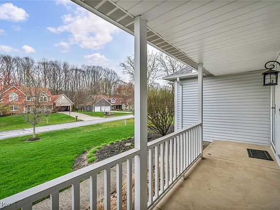 3rd image of 2050 McClaren Ln