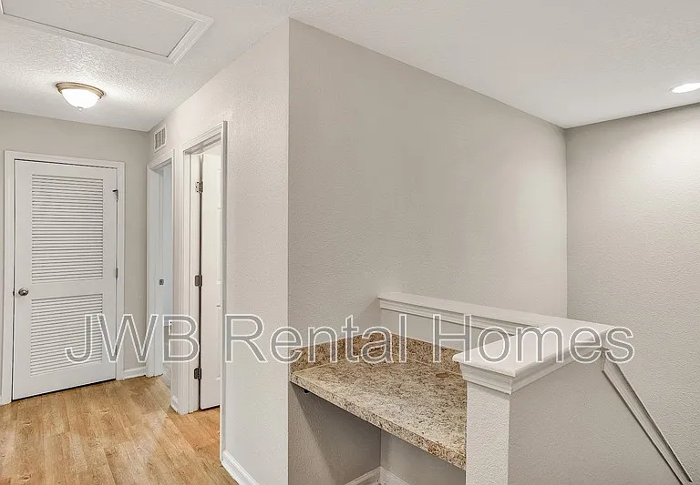 1211 Orton St — Photo 8