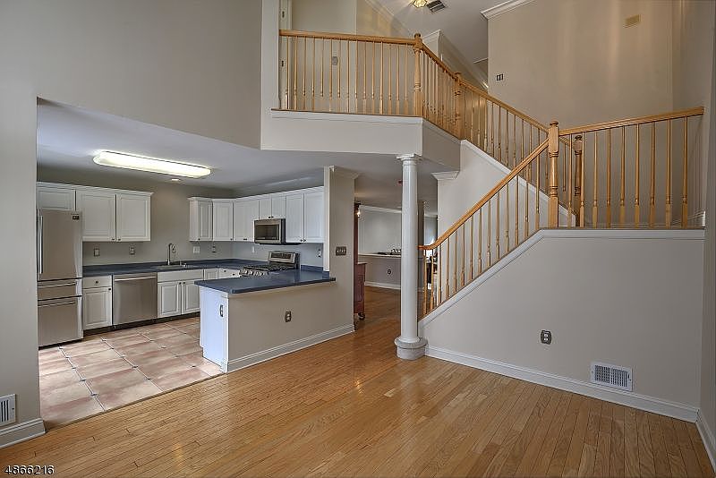 48 Mayflower Dr Basking Ridge NJ Zillow