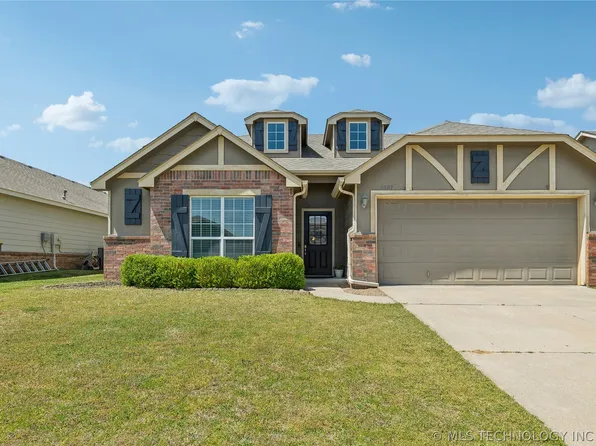 4009 W 104th Ct S, Jenks, OK 74037