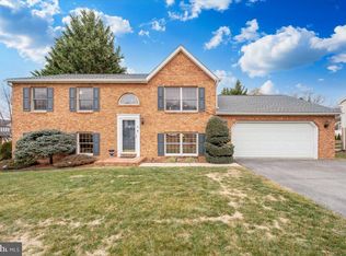 87 Amanda Dr, Smithsburg, MD 21783
