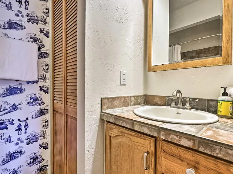 675 Wapiti Dr #18-C — Photo 12
