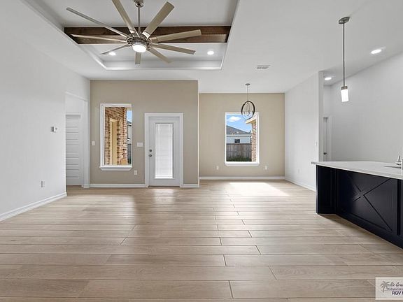 5th image of 8805 Swan Lake Dr #25