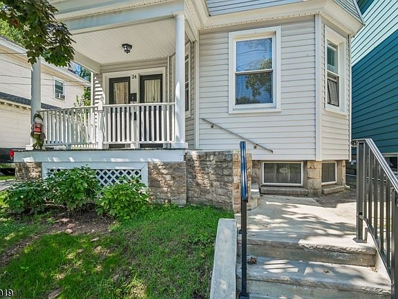 2nd image of 24 Franklin Ave