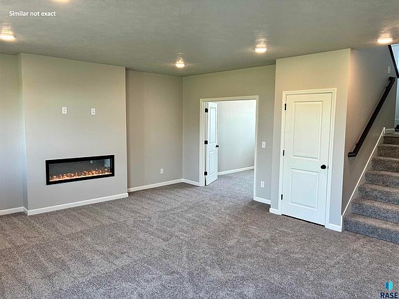 4th image of 1007 Estate St