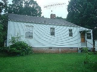 2nd image of 1101 Motor Rd