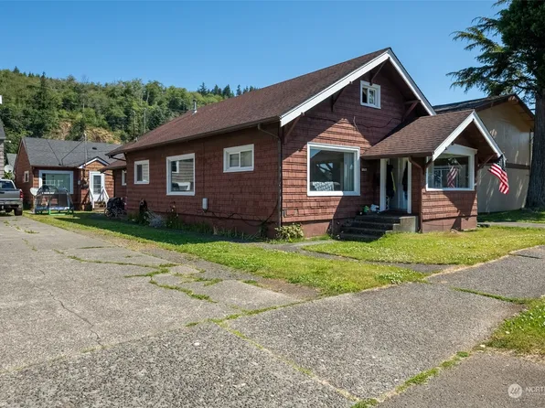 2517 Sumner Avenue, Hoquiam, WA 98550