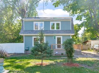 1827 W Holmes Rd, Lansing, MI 48910