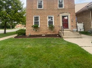 735 Hull Ave, Westchester, IL 60154