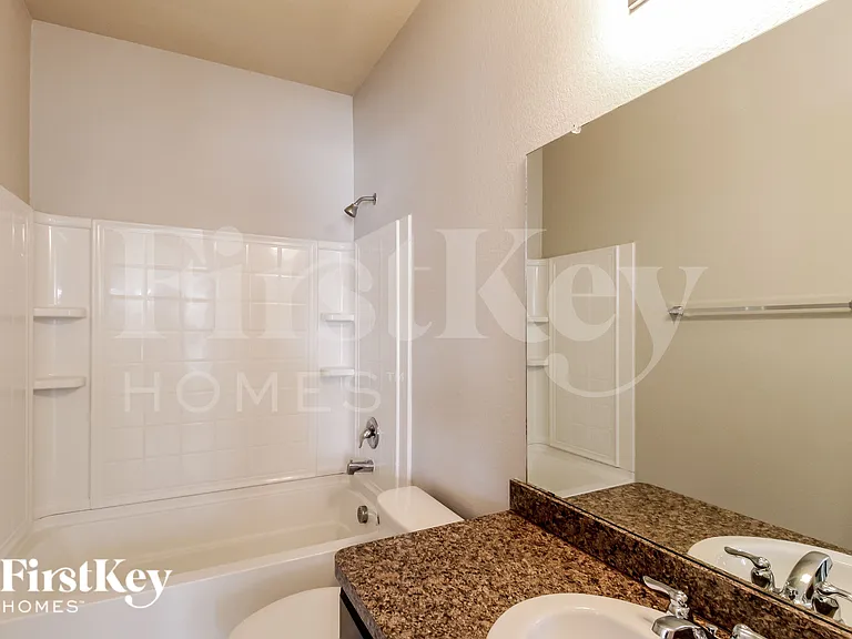 303 Preakness Ln — Photo 15