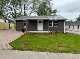 229 Siebenman St, Bourbon, MO 65441