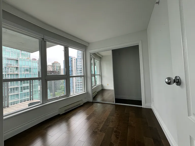 535 Nicola St #22XX — Photo 8