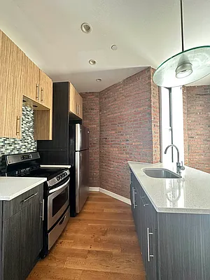 Rented by Cityside Rentals Corp | media 3