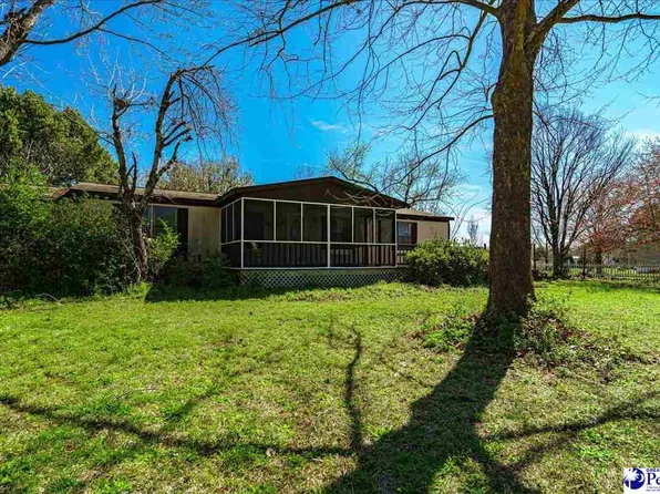 818 Brickhouse Rd, Florence, SC 29506