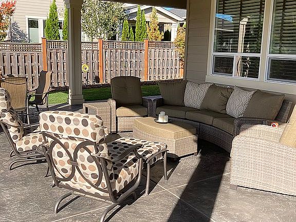 Spacious outdoor living spac
