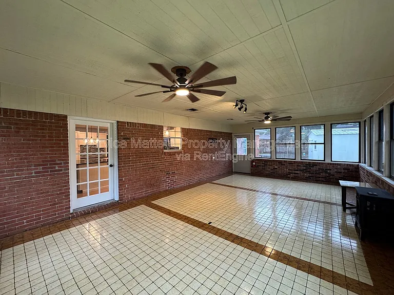8140 Tabaid Ln — Photo 22