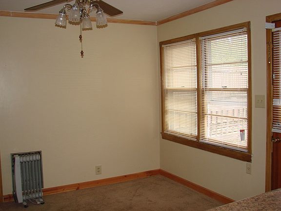 5th image of 705 Franklin Dr