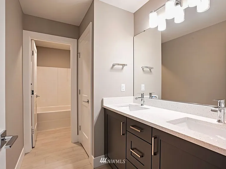 4820 24th Avenue Ct NW — Photo 16