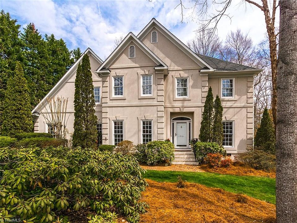 1st image of 1901 Baytree Dr