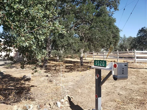 9520 Banderilla Dr, La Grange, CA 95329