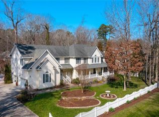 1005 Harris Rd, Virginia Beach, VA 23452