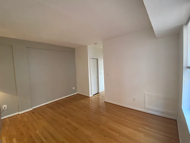 1420 Chapin St NW #206 — Photo 6
