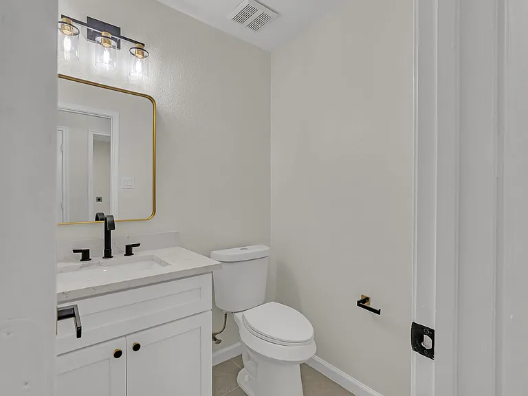 438 Stanley Falls Dr — Photo 8