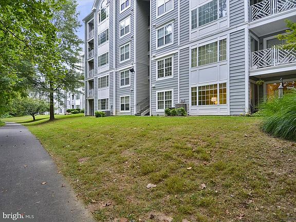 4th image of 20404 Shore Harbour Dr #3-G