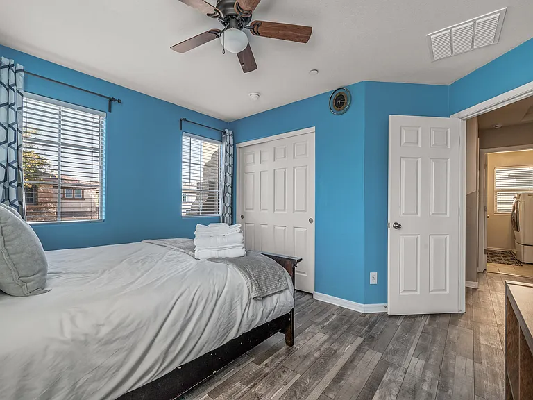 12025 W Polk St — Photo 27