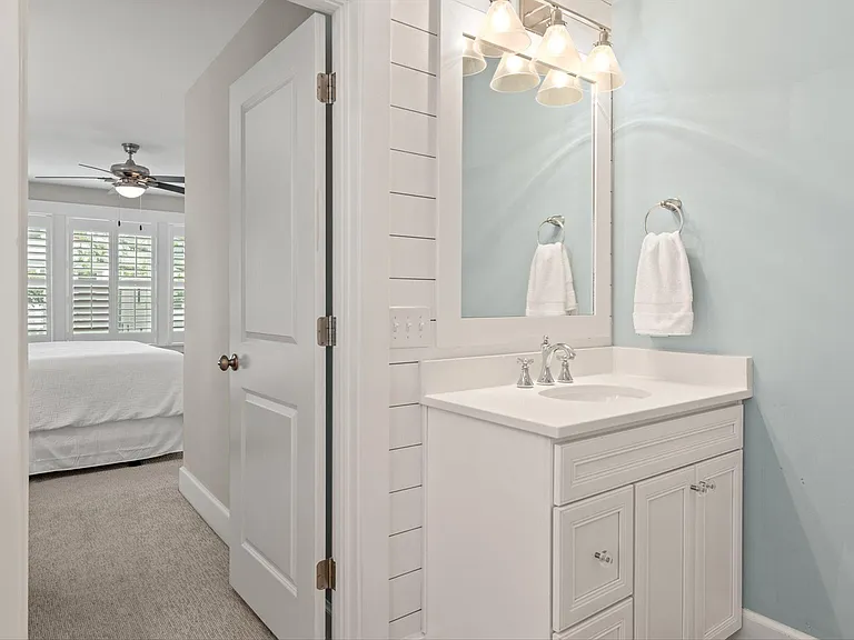 958 Key Colony Ct — Photo 9