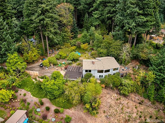 4th image of 5006 113th Avenue Ct E
