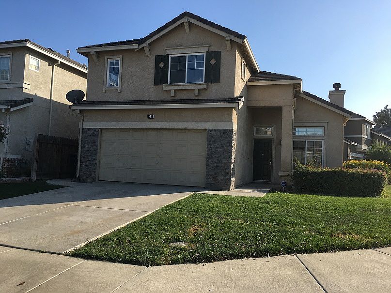 Front exterior_11042019