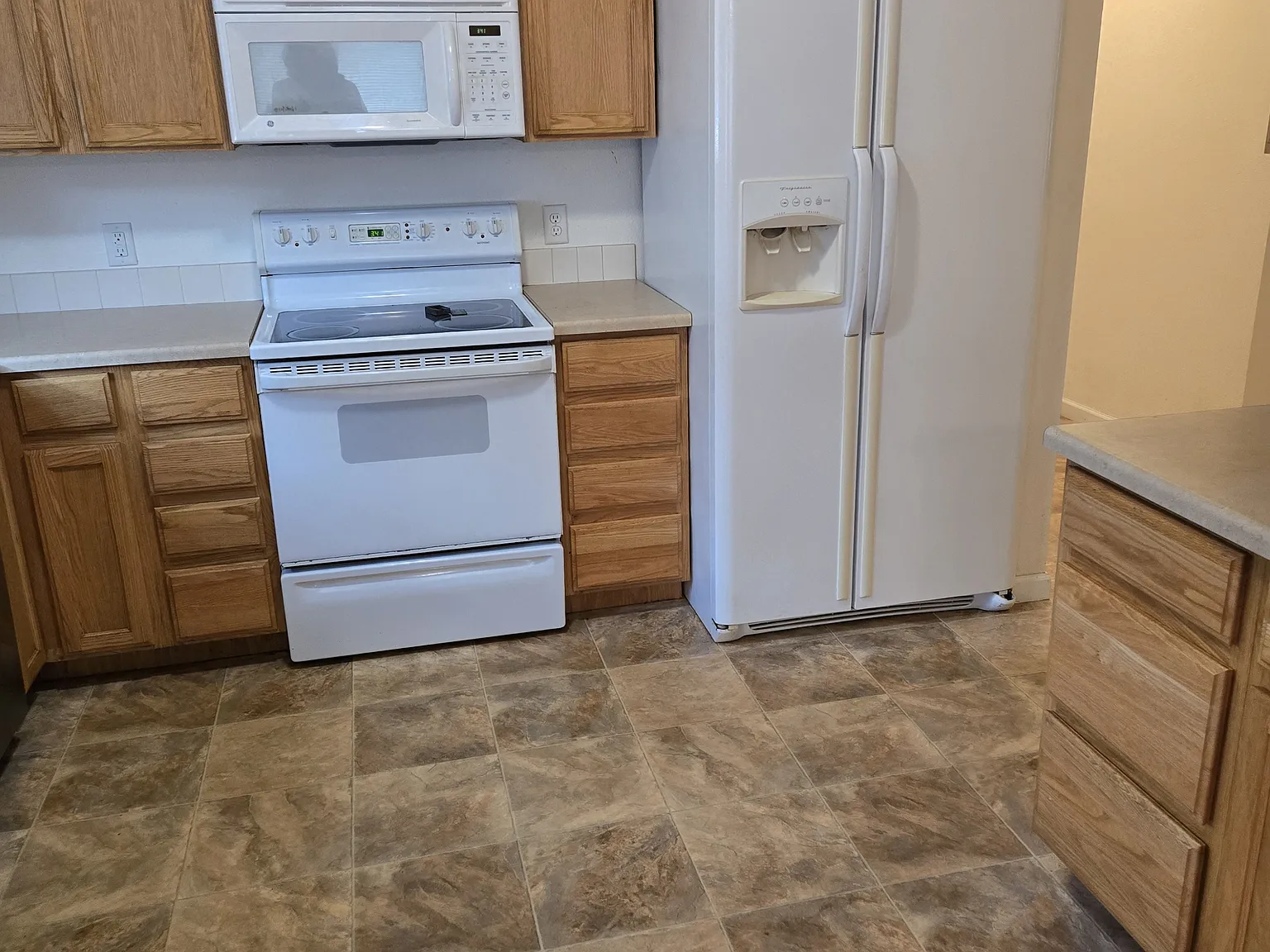 2323 Island Place Unit A - 1 — Photo 4