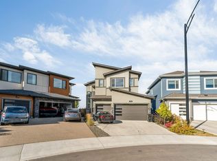 1634 16a St NW, Edmonton, AB T6T 2S1