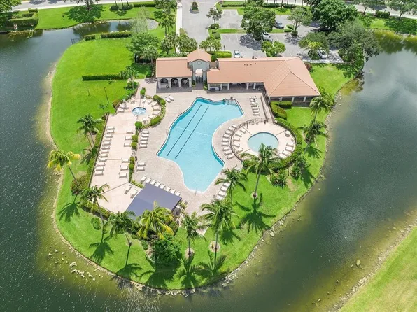 10700 NW 14th St APT 146, Fort Lauderdale, FL 33322